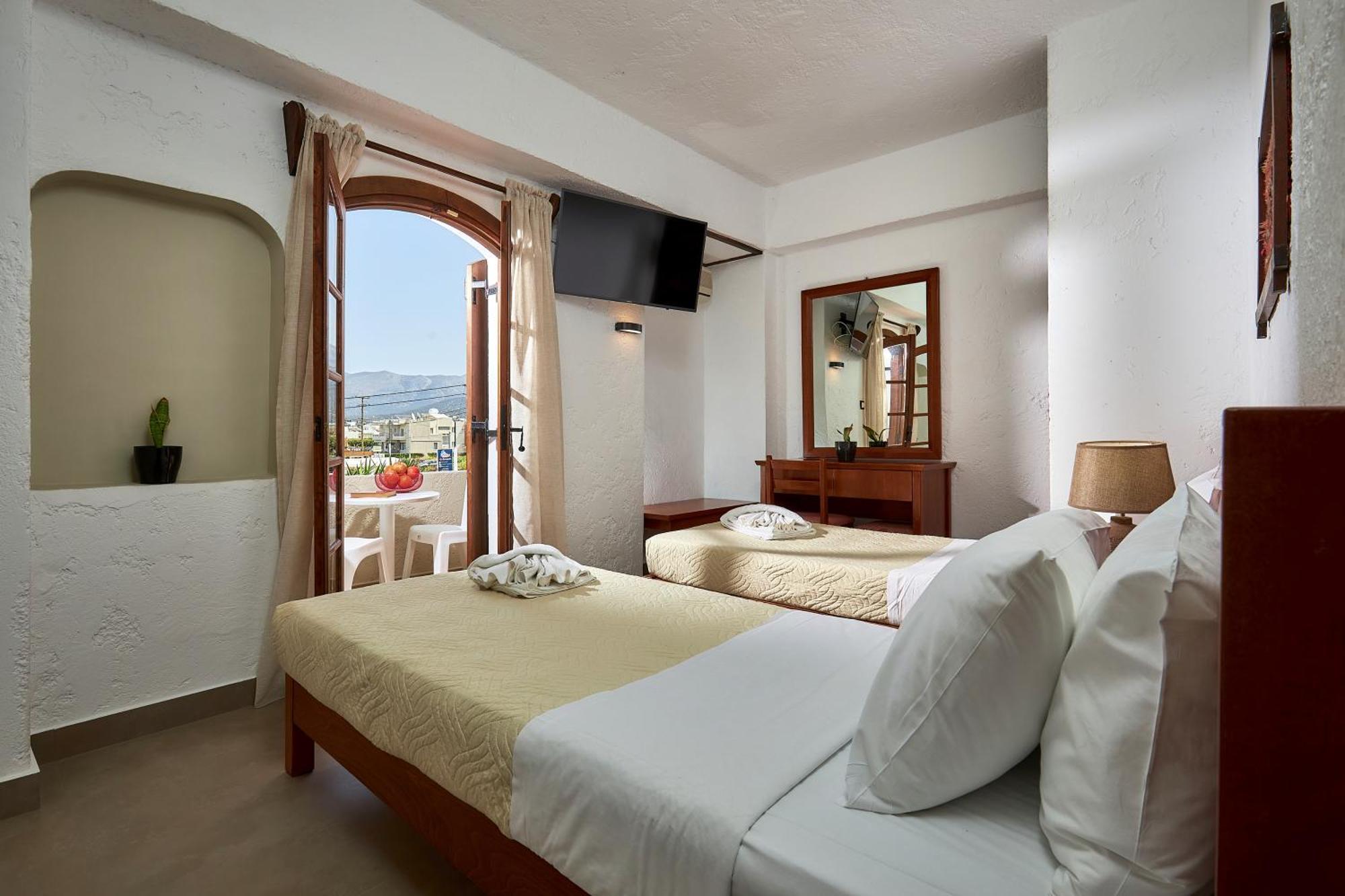 Mila Malia Studios Hotel Eksteriør bilde