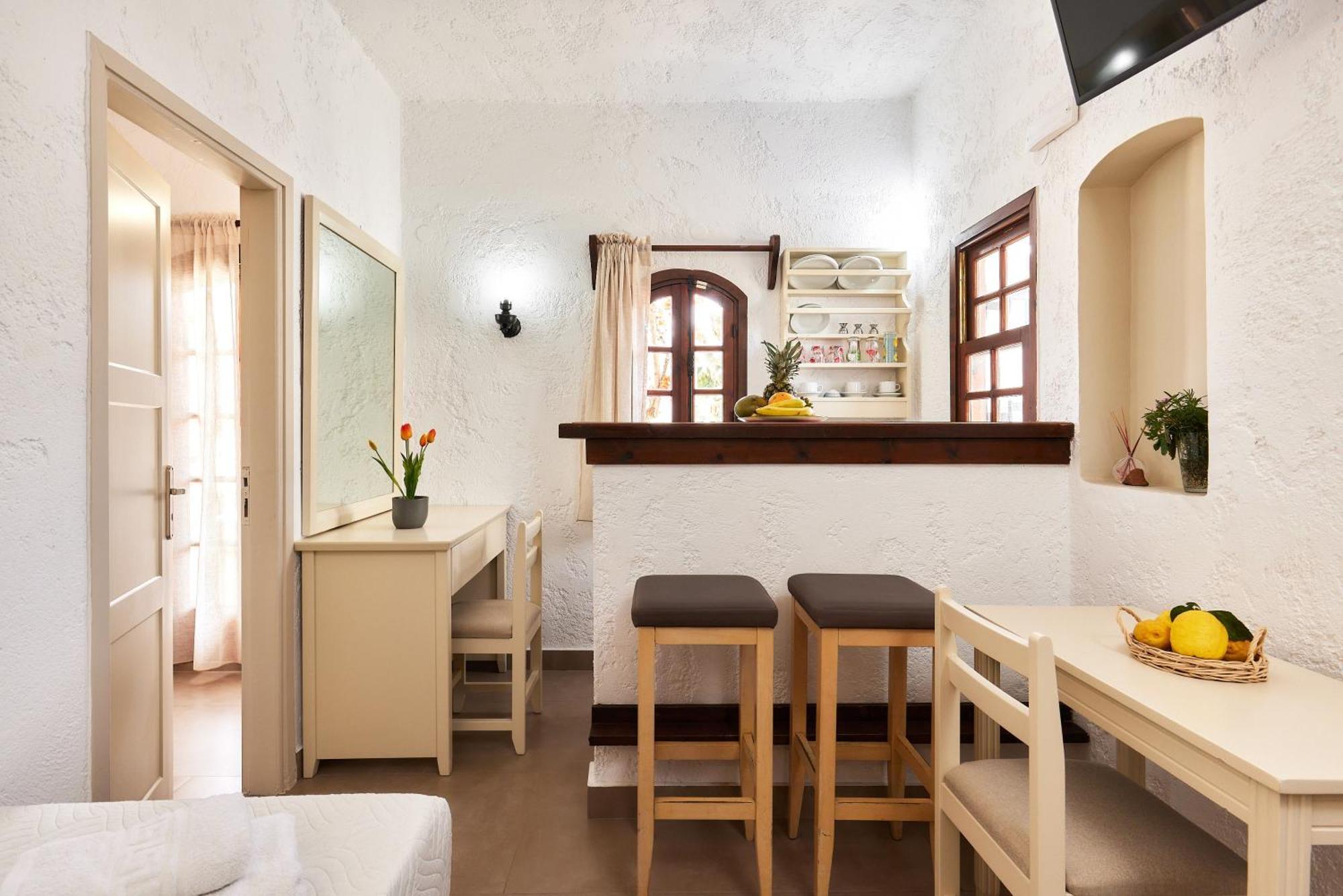 Mila Malia Studios Hotel Eksteriør bilde
